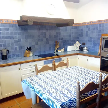 Tatil Evi Caserio Mahasti Butron