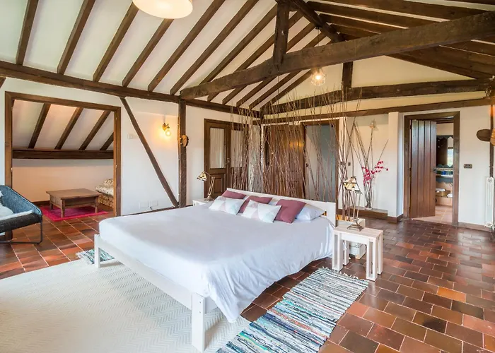 Caserio Mahasti * Butron