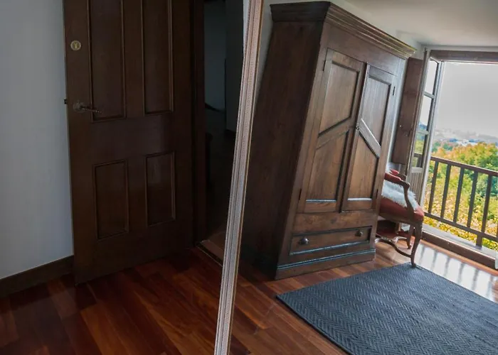 Caserio Mahasti * Butron